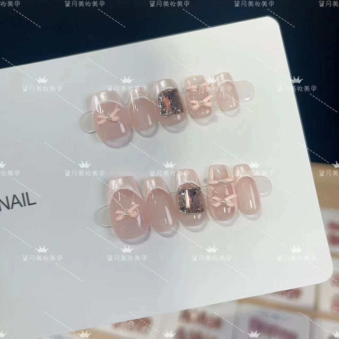 【小步舞曲】纯手工穿戴甲高级轻奢穿戴式美甲中长款显白百搭美甲