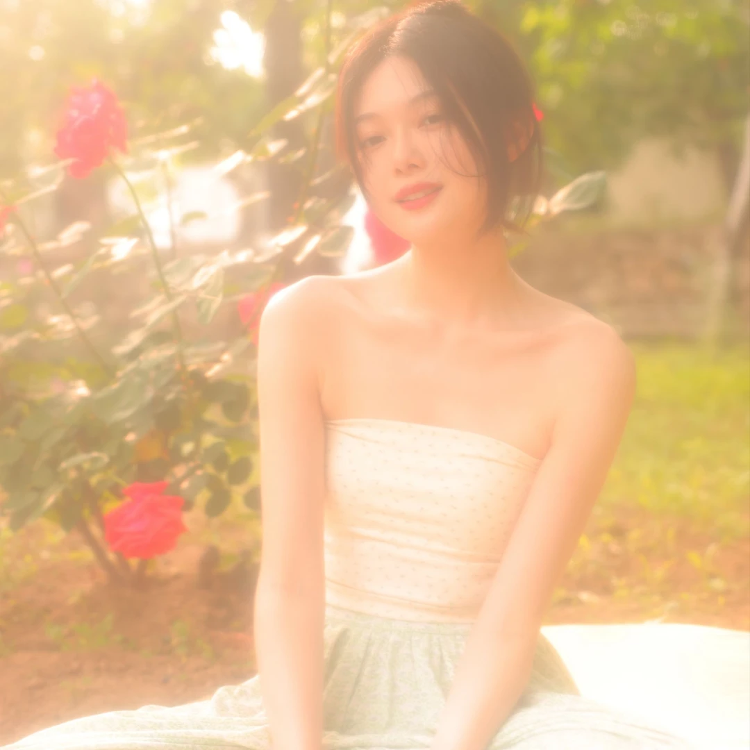 SSUUFFUU针织碎花抹胸