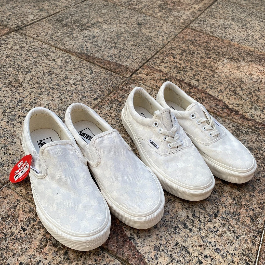 棋盘格甜美学院风奶白色男女板鞋男士帆布鞋情侣经典低帮夏季布鞋