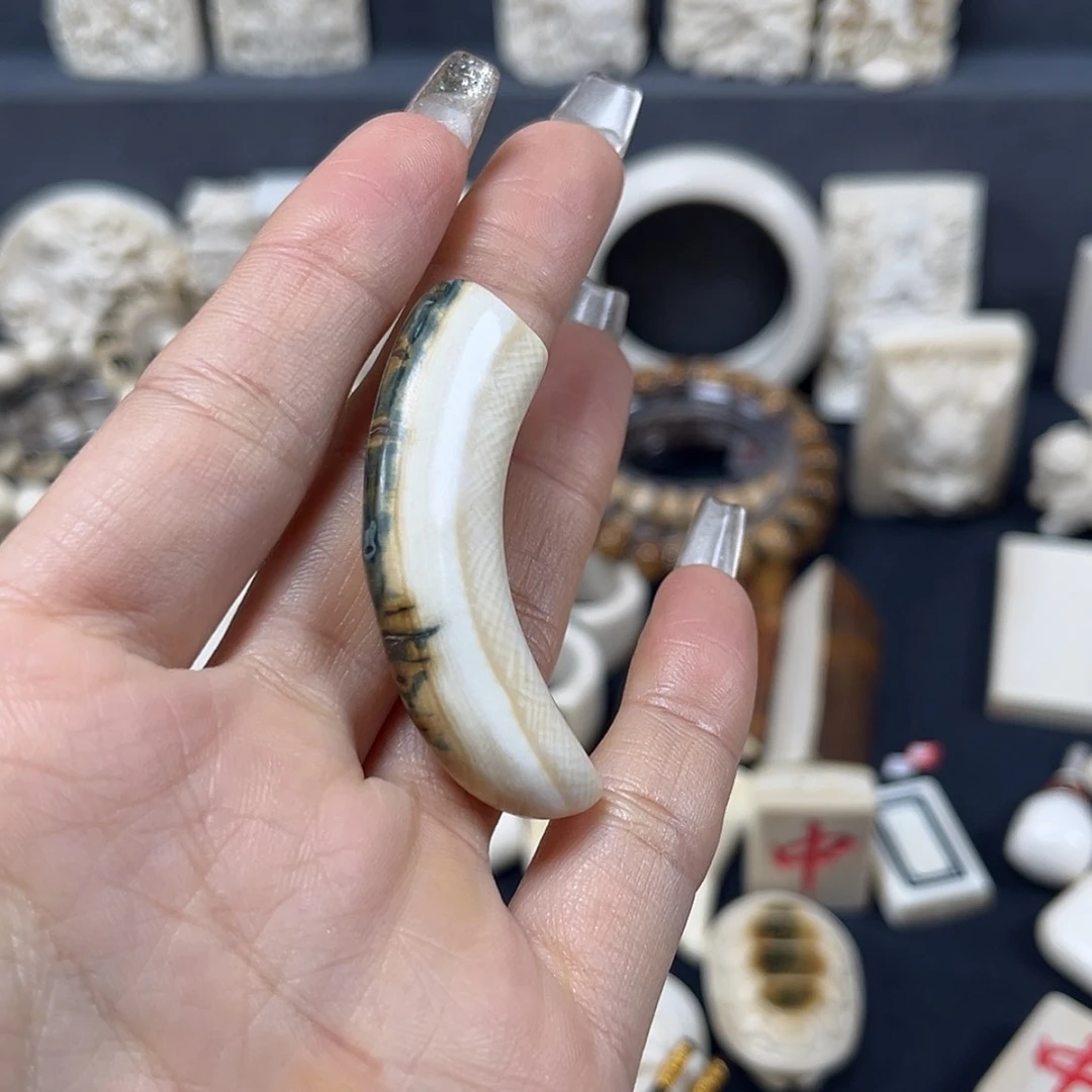 【闪购商品】白玉菩提吊坠天*猛犸牙