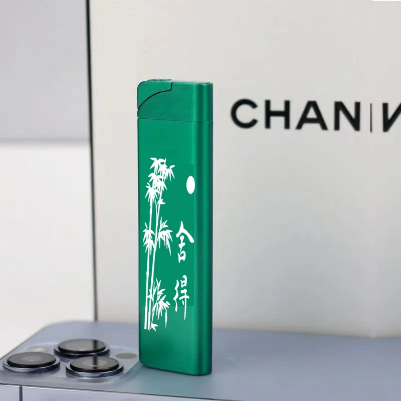 防风绿色火焰高颜值打火机个性创意合金直冲超薄送男友礼物定制