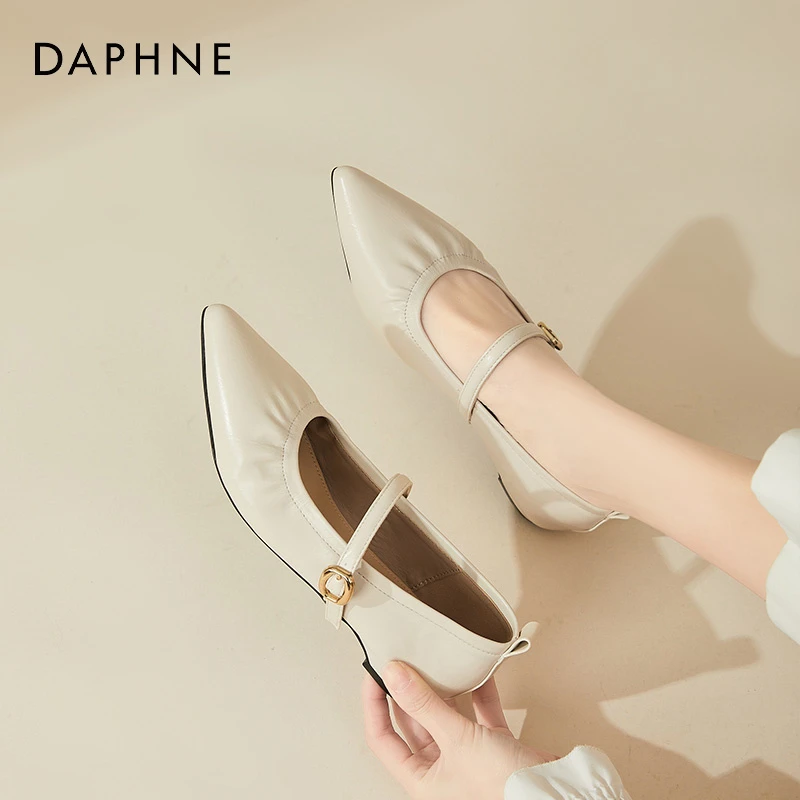 达芙妮尖头玛丽珍鞋女平底2025春季新款女鞋小香风配裙子气质单鞋