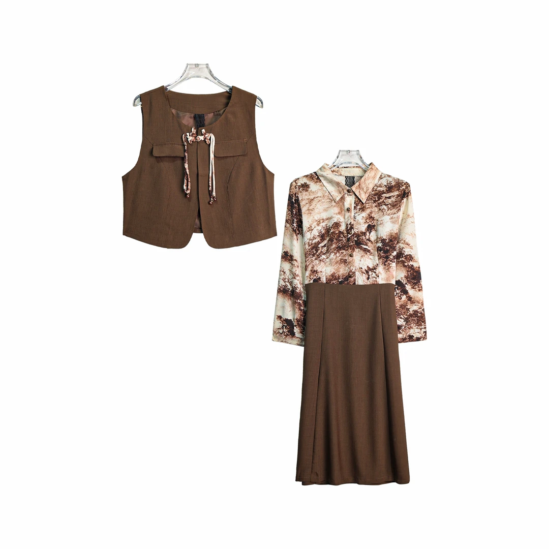 X26182新中式风格盘扣马甲上衣半开领连衣裙两件套