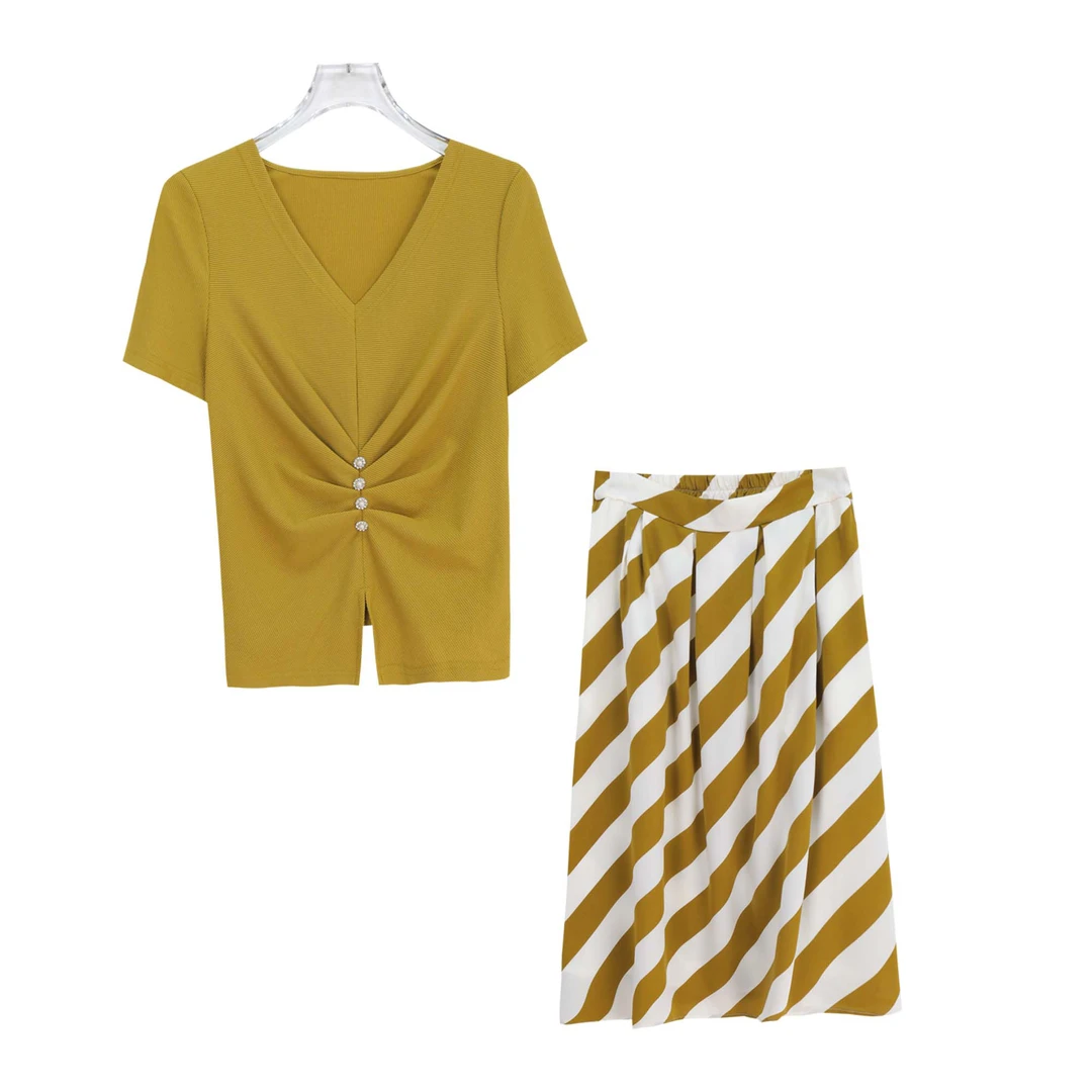 气质减龄V领T恤斜条纹半身裙优雅清新套装S1233