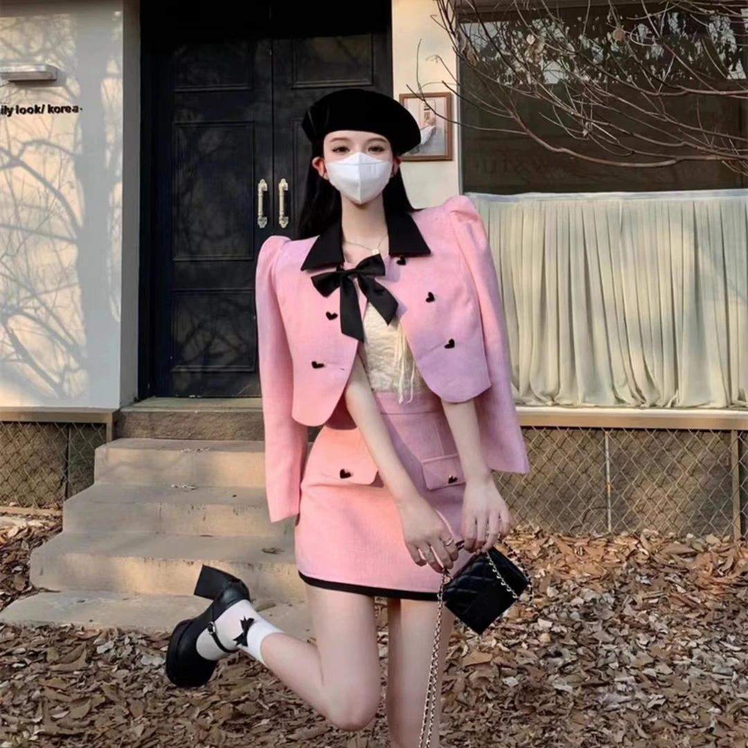 E23130-2【新款】时尚法式粉色小香风套装