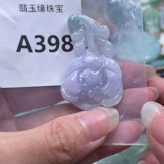 翡翠颈饰未镶嵌翡玉缘珠宝翡翠挂件