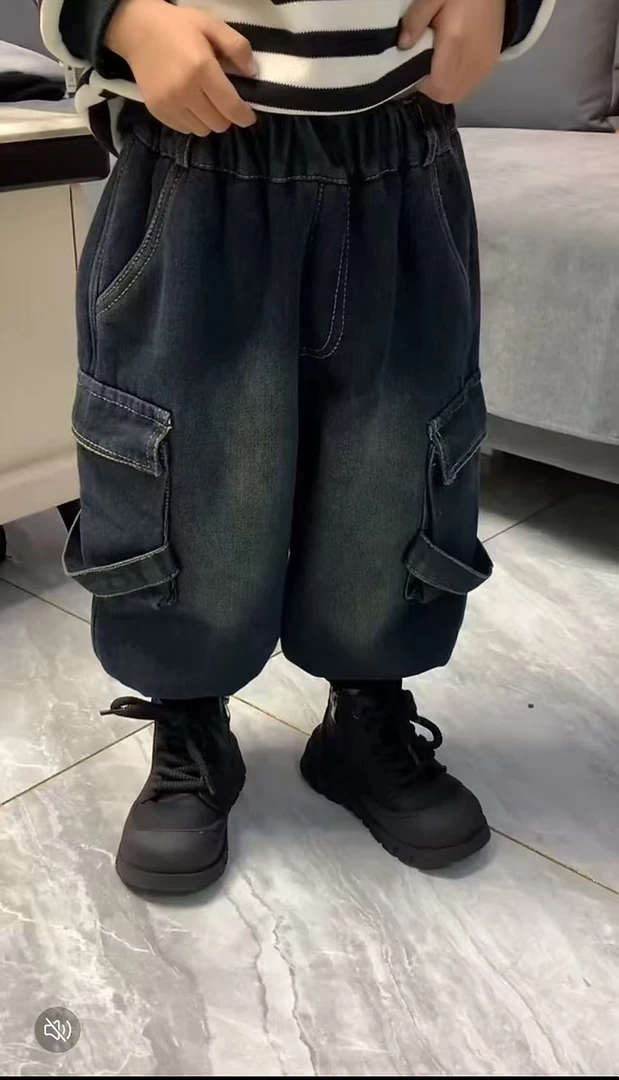 068韩范泡菜国加厚绒羊驼绒束口牛仔裤