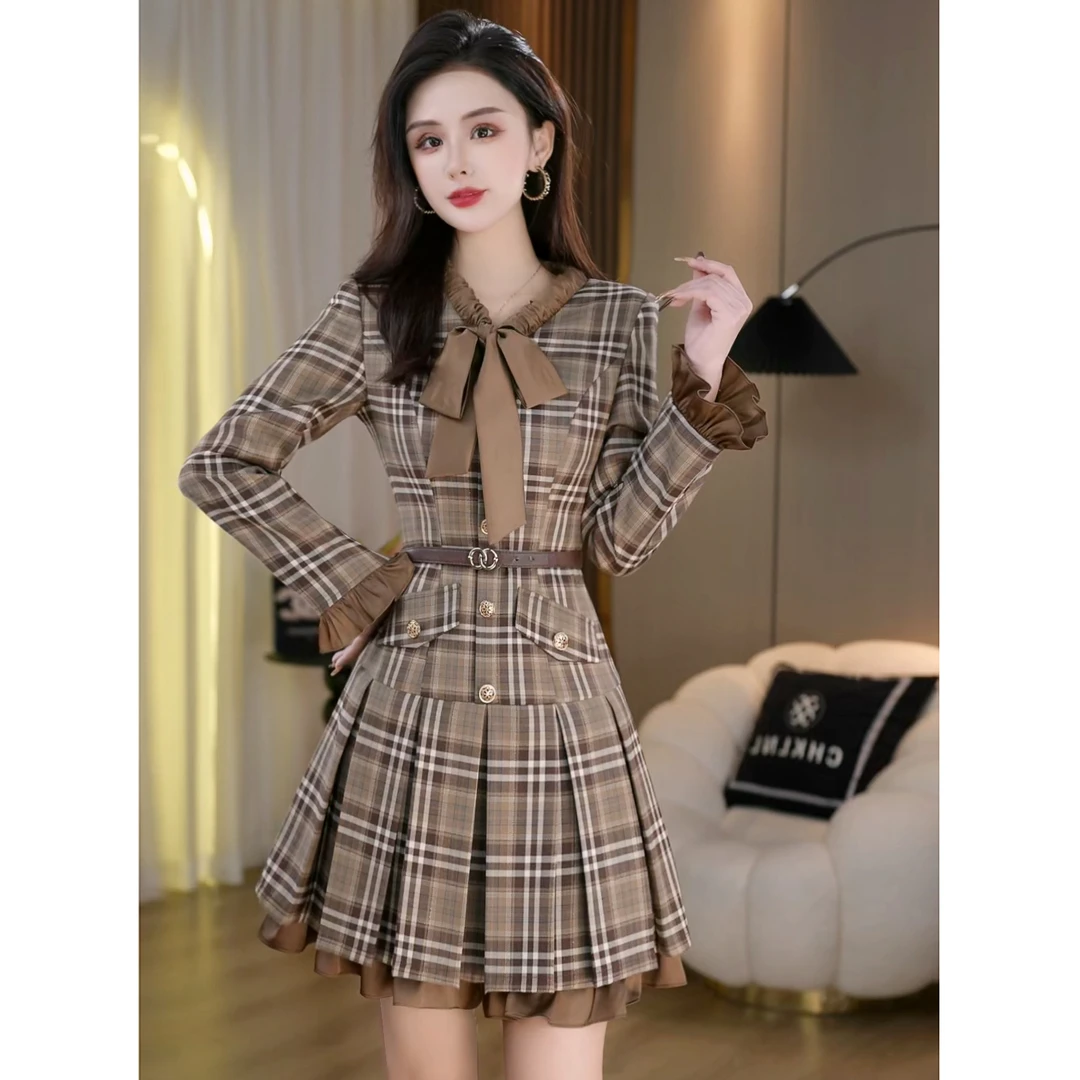 2024秋冬气质蝴蝶结格纹拼接假两件修身显瘦百褶连衣裙 C5666