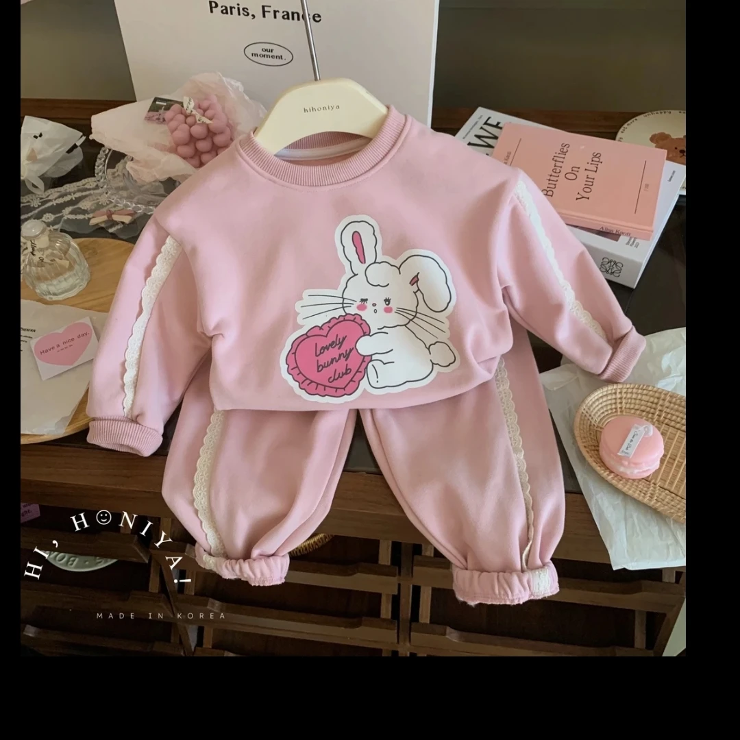 9056卡通小兔子新款洋气加绒花边加绒套装粉色