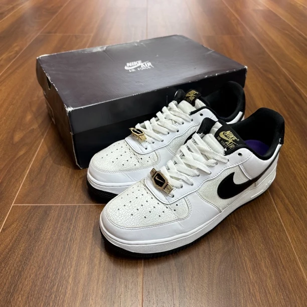 43码/公价1399/af1白黑金扣运动鞋/9新/原盒