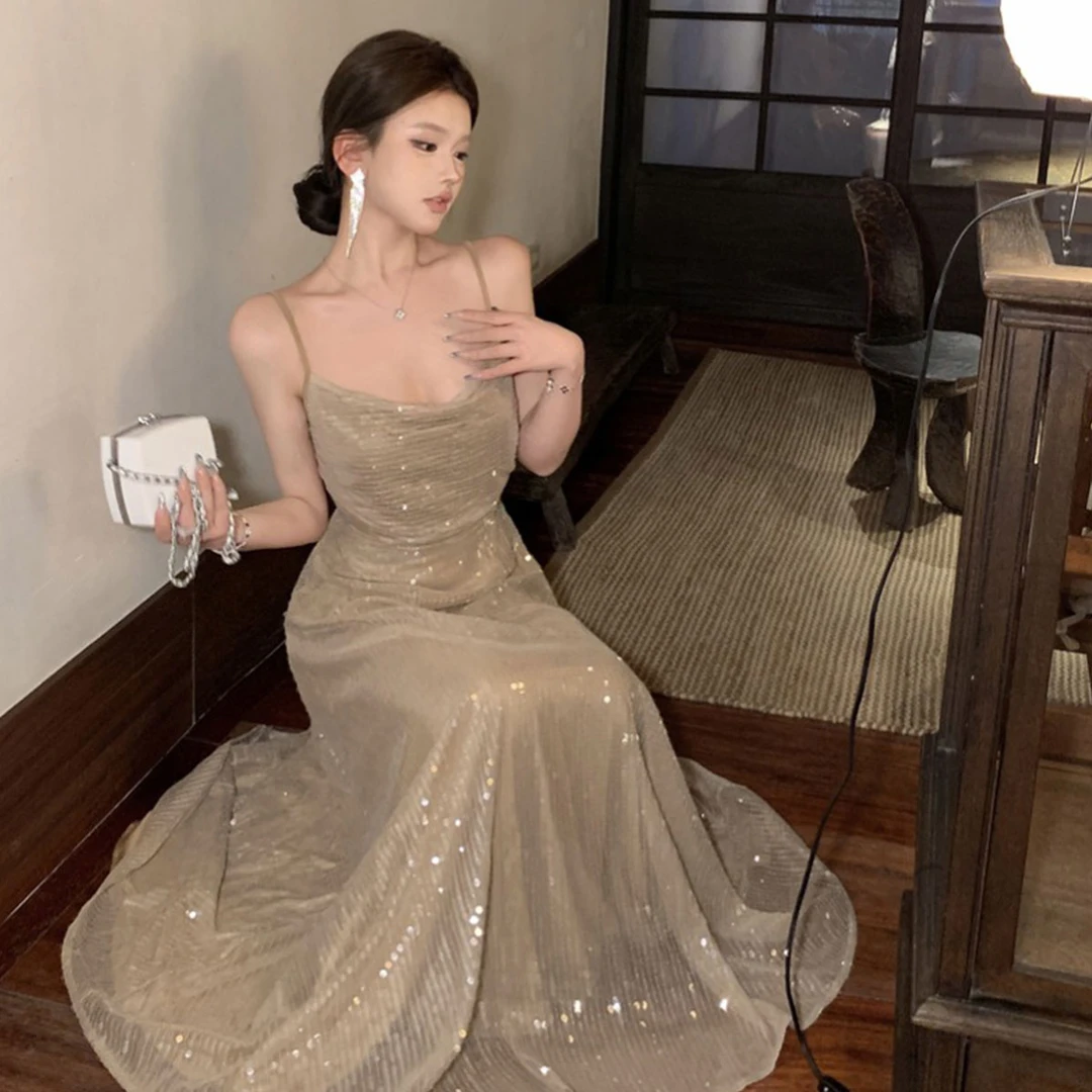 现货月光独奏亮片连衣裙设计感小众性感吊带长裙生日连衣裙气质