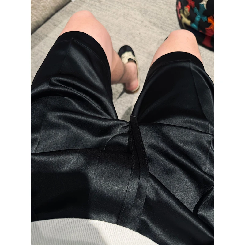 990欧元版”华丽总裁风 日本三醋酸 松弛感“丝般柔顺 宽松短裤