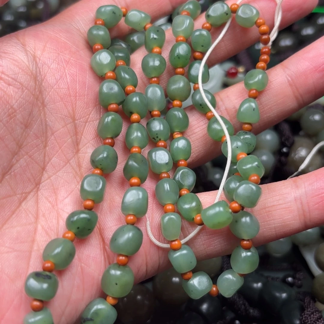 和田玉吊坠未镶嵌