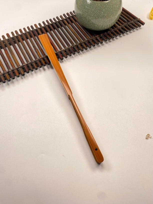 8寸老料合青玉竹折扇