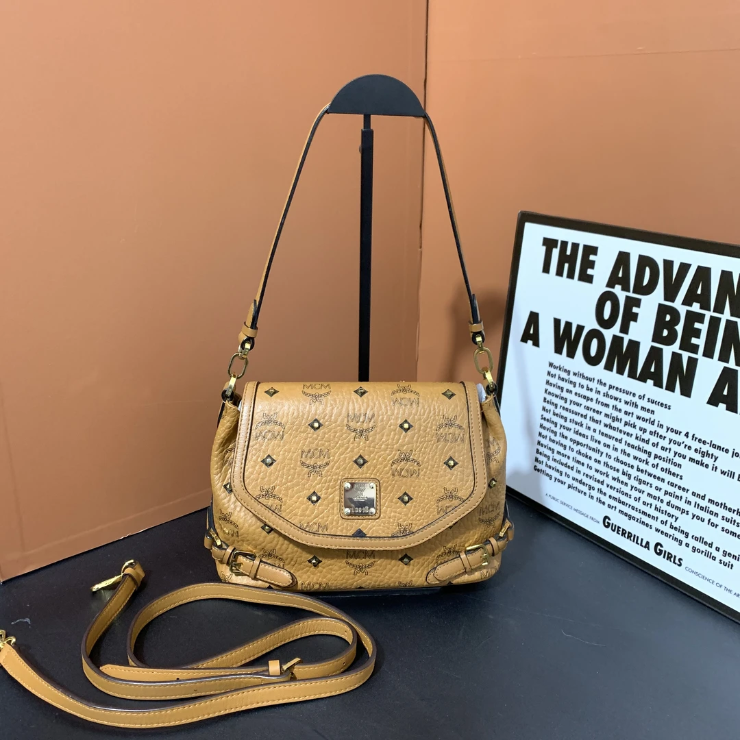 95新 MCM 小怡中古/MCM斜挎包手提包