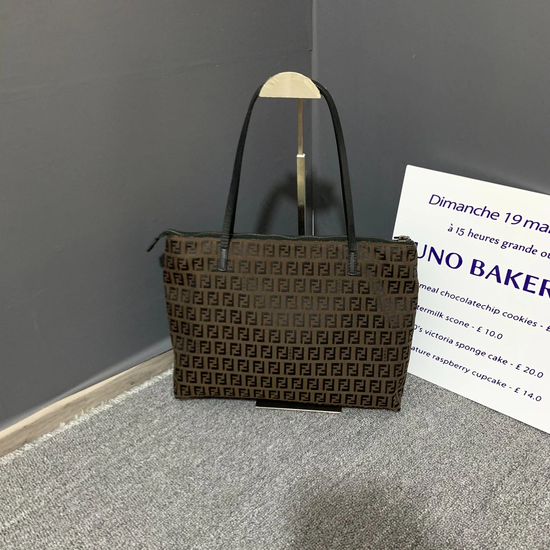 95新 FENDI/芬迪 小怡中古/ 芬迪单肩包/FENDI腋下包