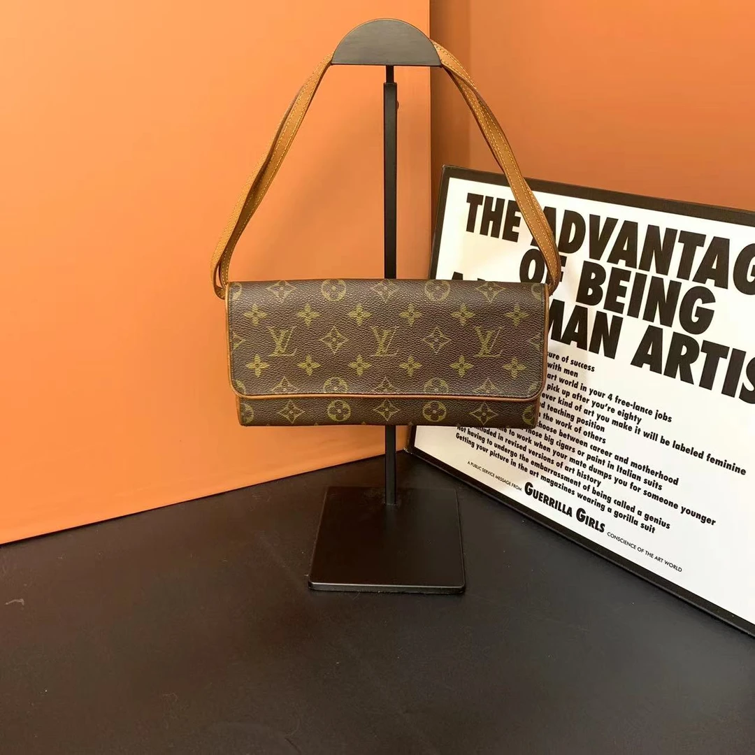 95新 LouisVuitton/路易威登 小怡中古/LV斜跨包/路易威登信封包