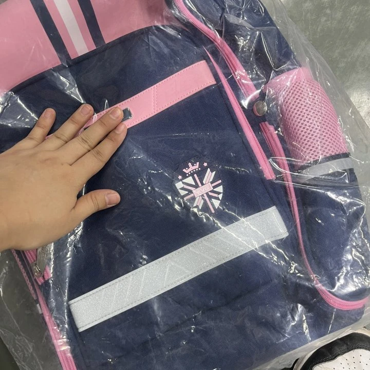 学生蓝粉撞色书包