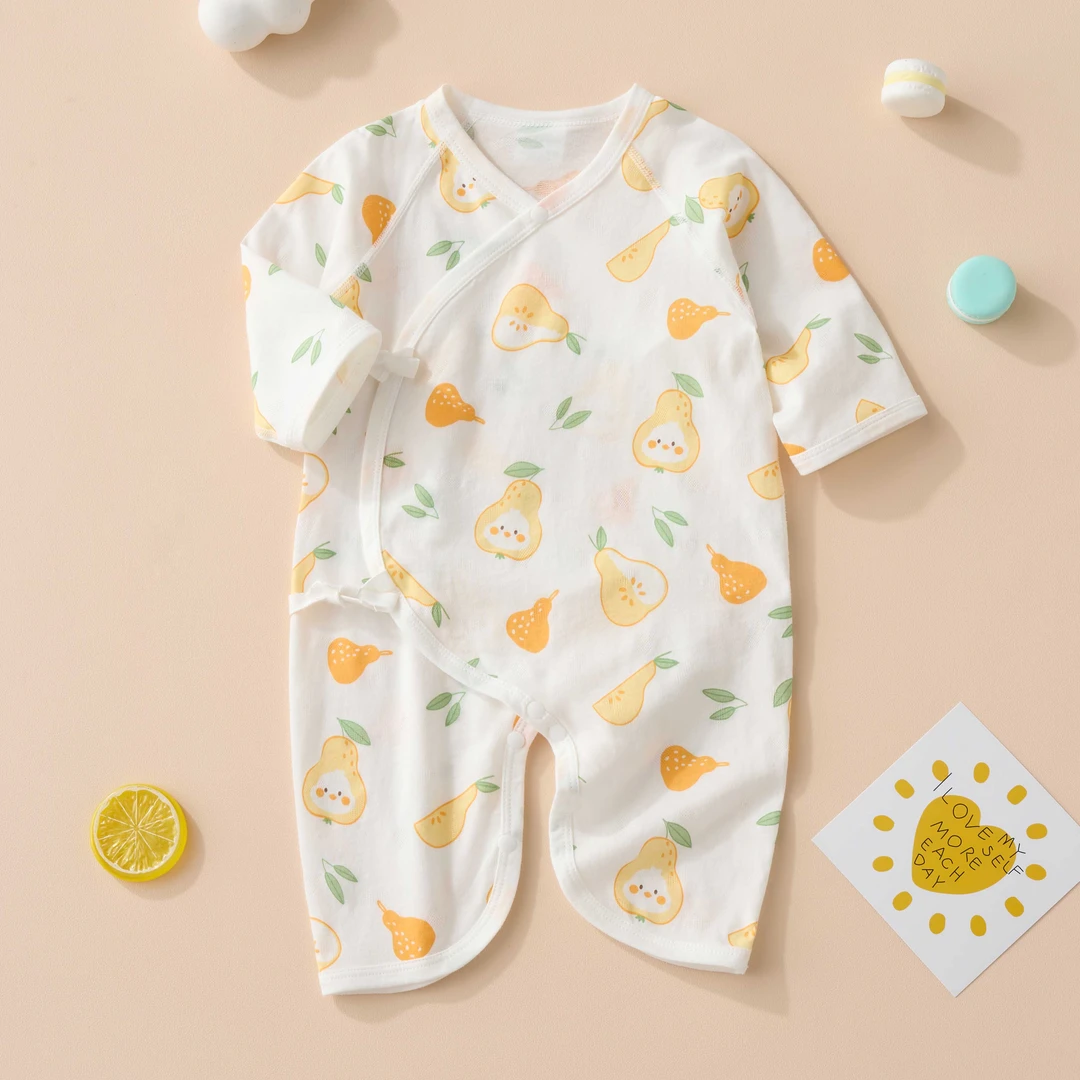 新生儿婴儿装秋季打底衣服0-6月宝宝连体衣睡衣哈衣爬服婴幼儿0-3