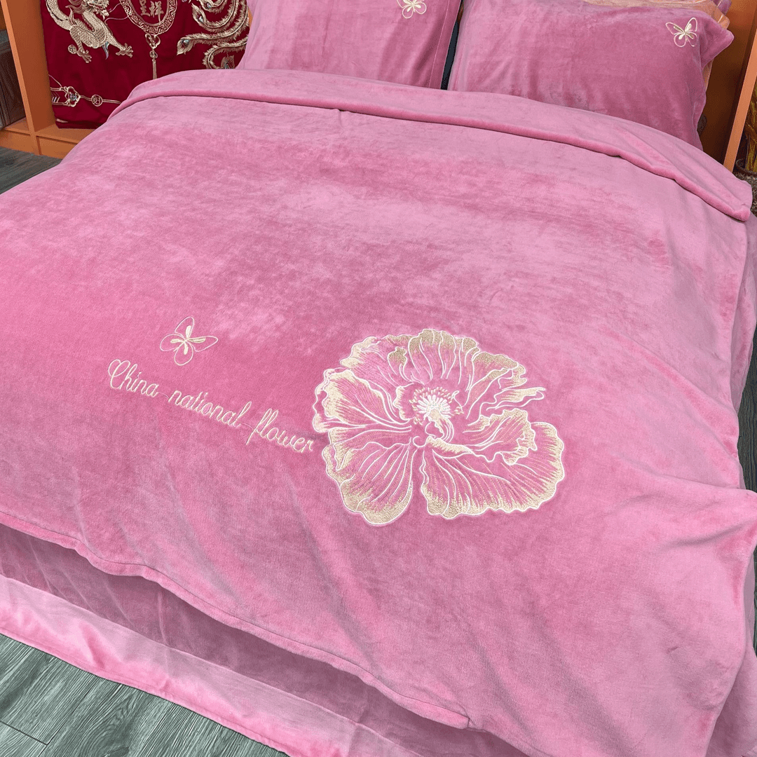 【盛世牡丹】加厚绣花牛奶绒四件套绒被套床上用品毛被罩床单