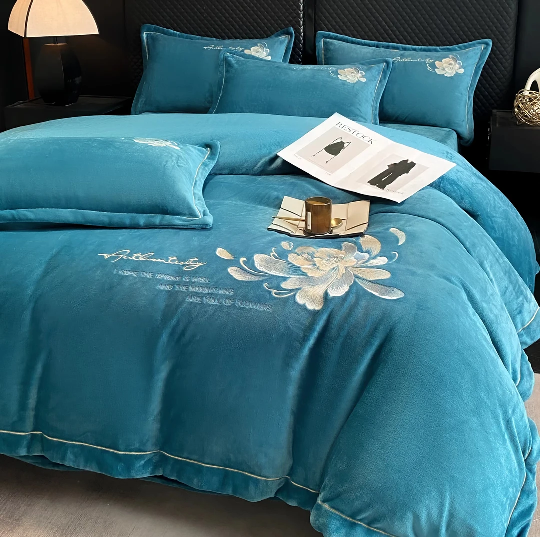 【倾城牛奶绒】轻奢绣花牛奶绒加绒四件套加厚刺绣花绒被套毛绒床单