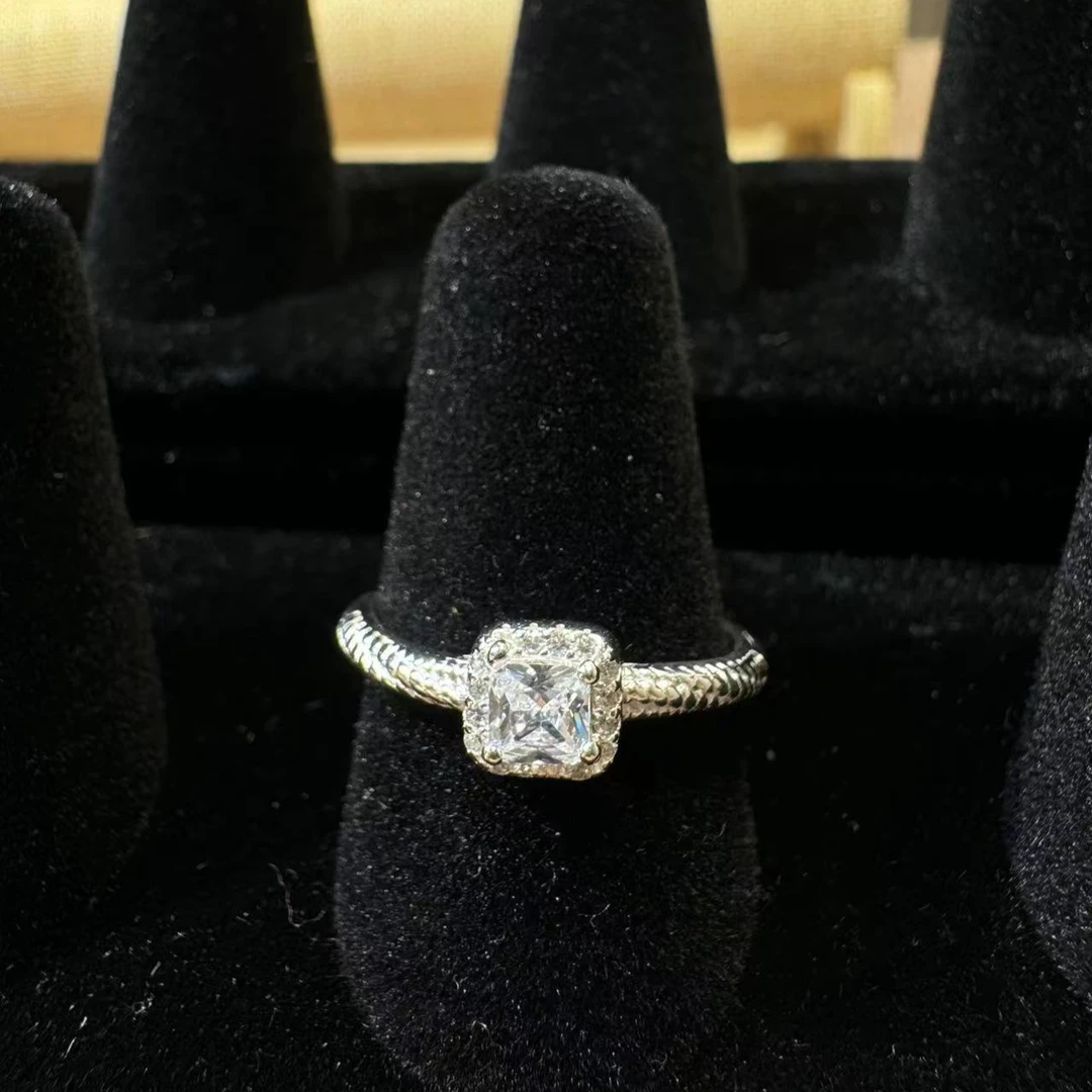 足银合成锆石戒指 650小方糖戒指