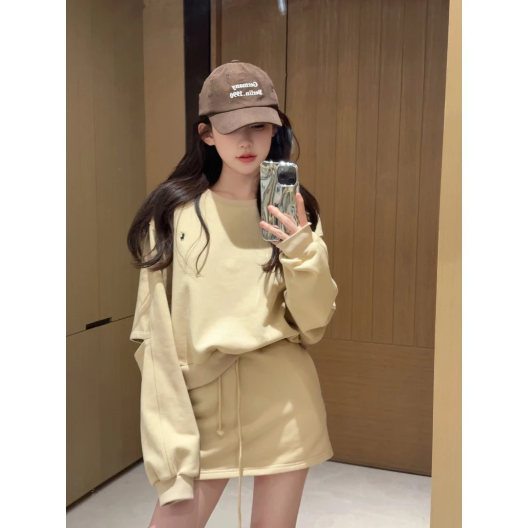 罗马画报休闲风宽松套装2024年百搭长袖卫衣时尚高腰半身裙两件套