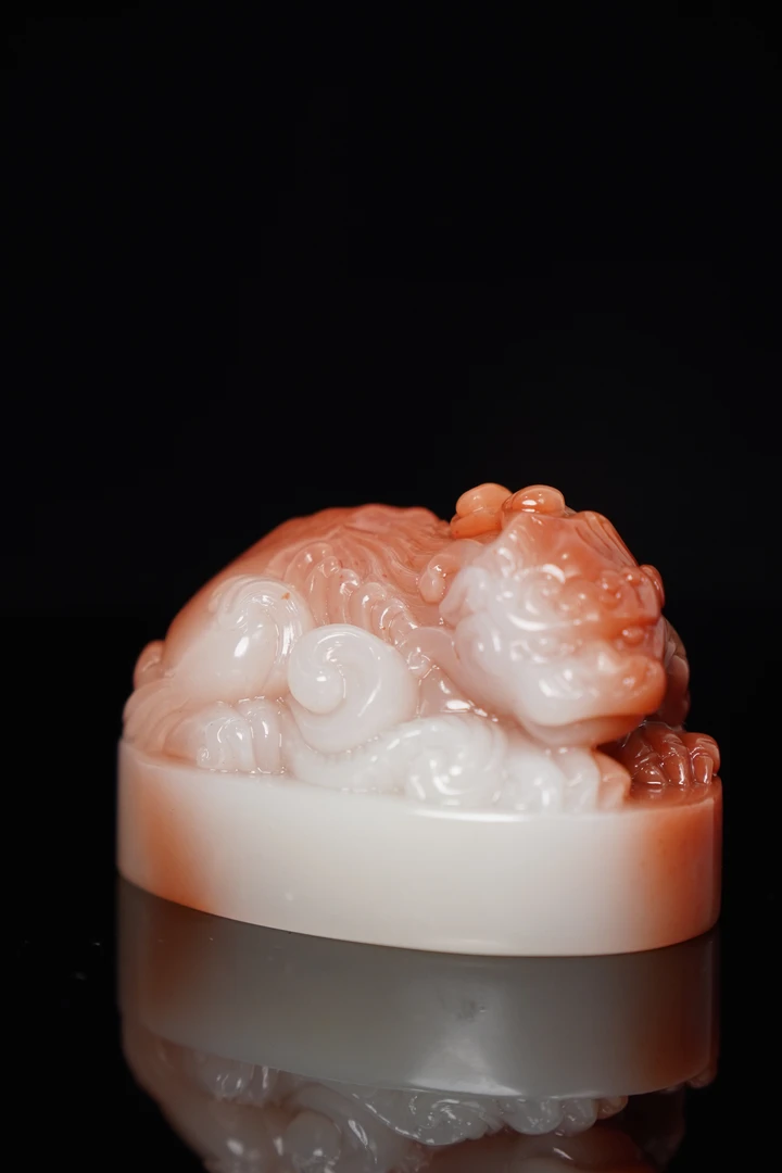 寿山石印章麒麟随形章