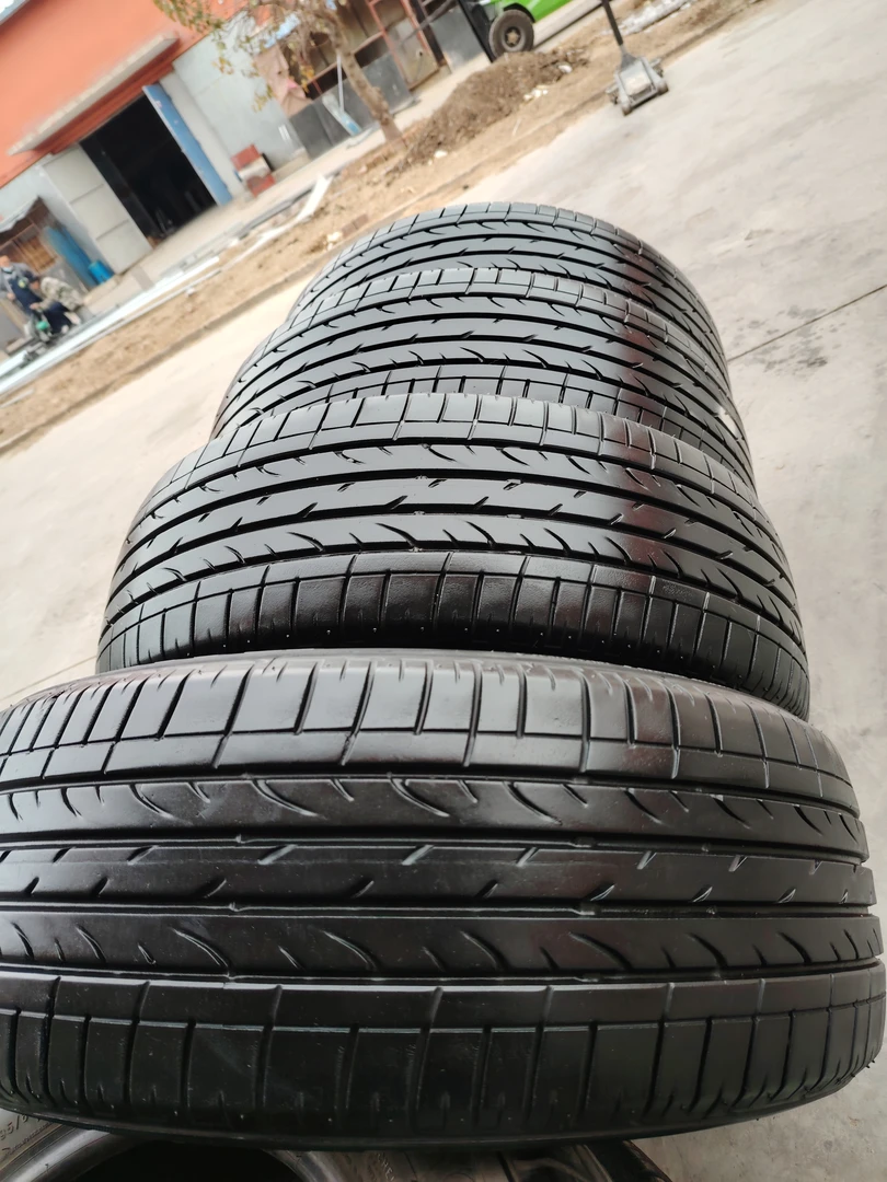正品拆车轮胎（保证无鼓包，无硬伤，无漏气）