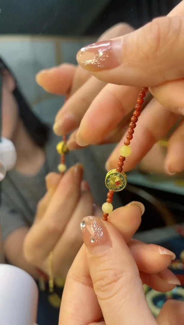 【闪购商品】蜜蜡颈饰未镶嵌(多样性发货发其一)