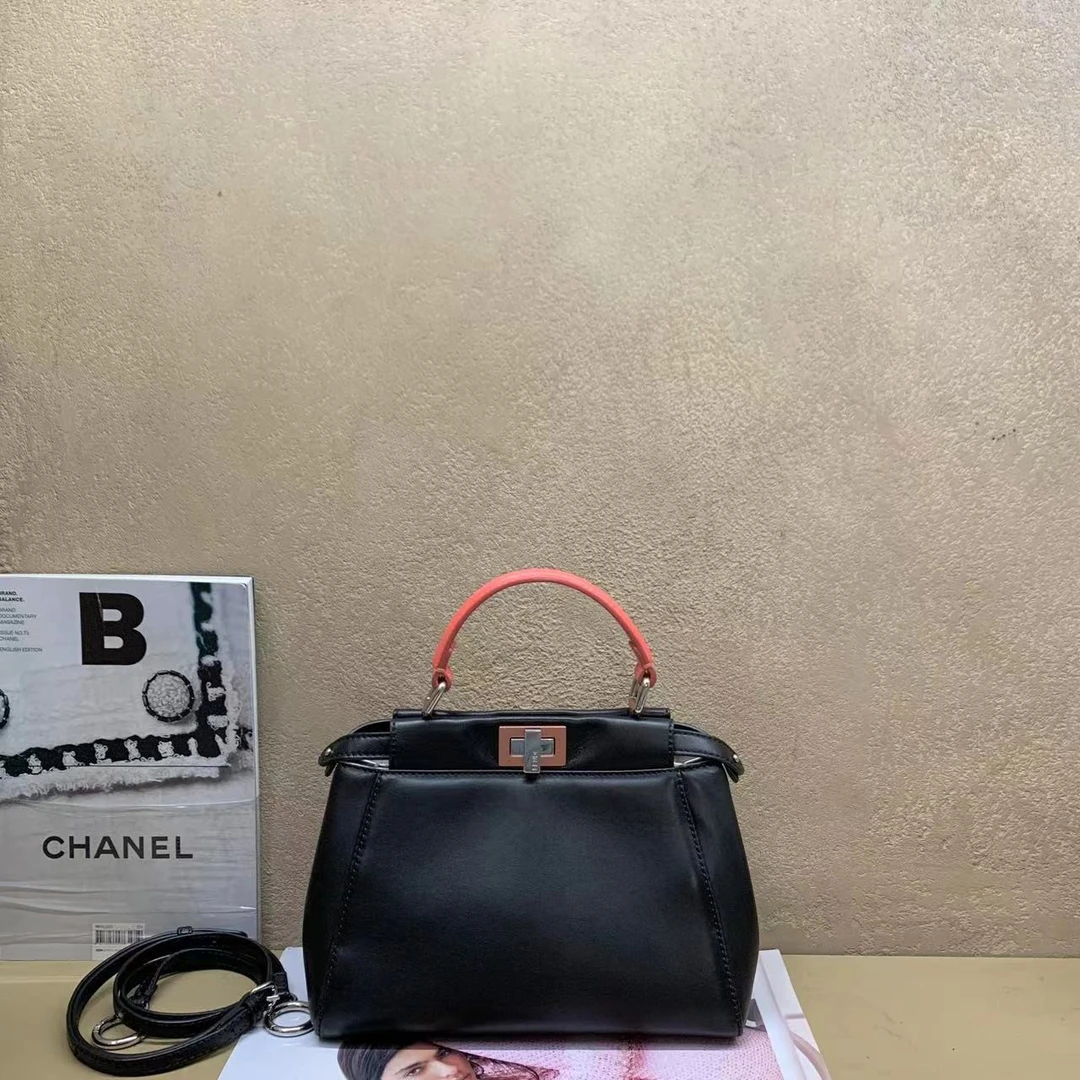 95新  壹臻中古/fendi 黑色peekaboo小号包/ 39483483