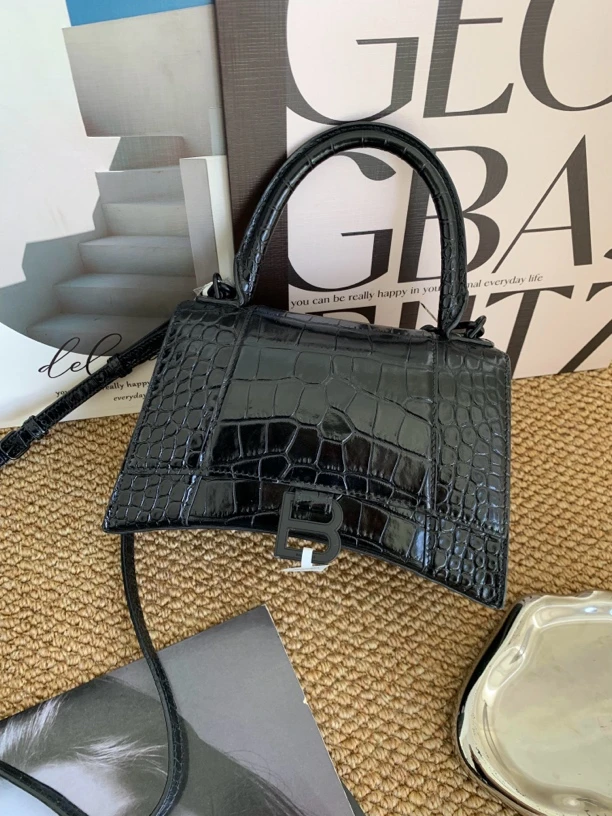 95新 Balenciaga/巴黎世家 赤境·9259 黑色鳄鱼压纹沙漏单肩包 S