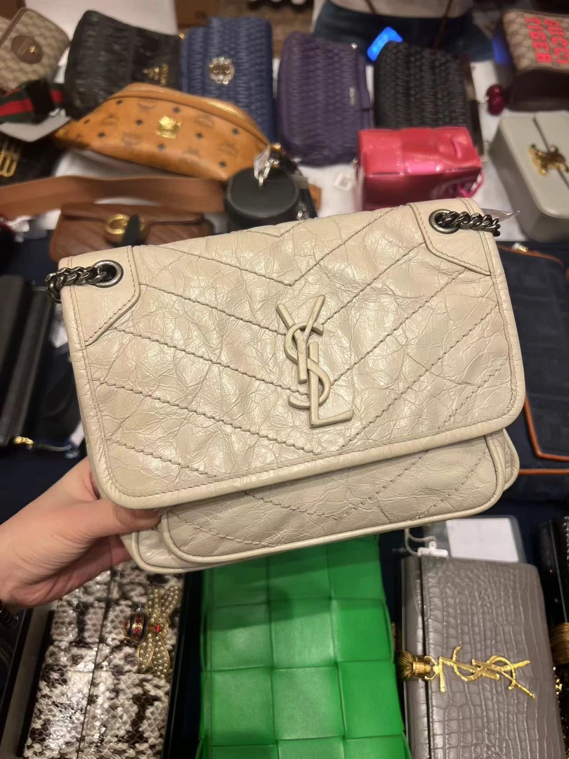 95新 YSL/圣罗兰 赤境·包展 白色小号niki斜挎包