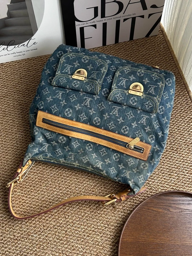 95新 LouisVuitton/路易威登 赤境·1039 蓝色丹宁baggy大号单肩包