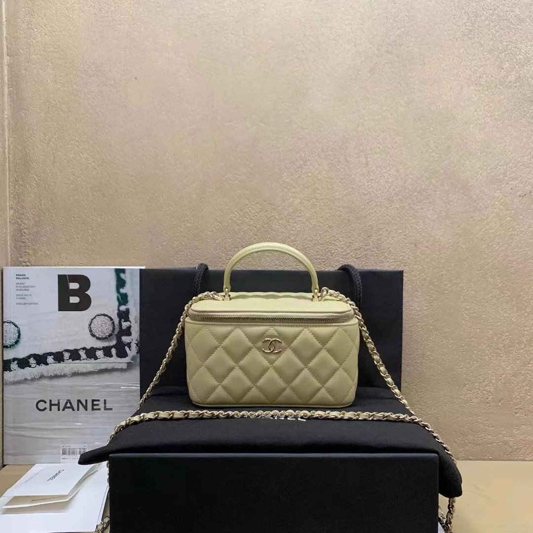 95新   壹臻中古/chanel23A芥末黄羊皮手柄长盒子80419967
