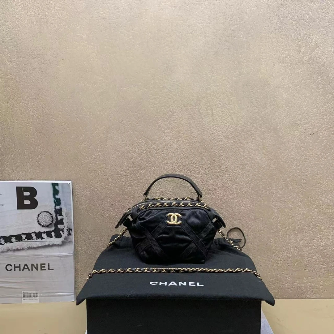 95新  壹臻中古/Chanel22P黑金尼龙mini饺子包31开 61545788