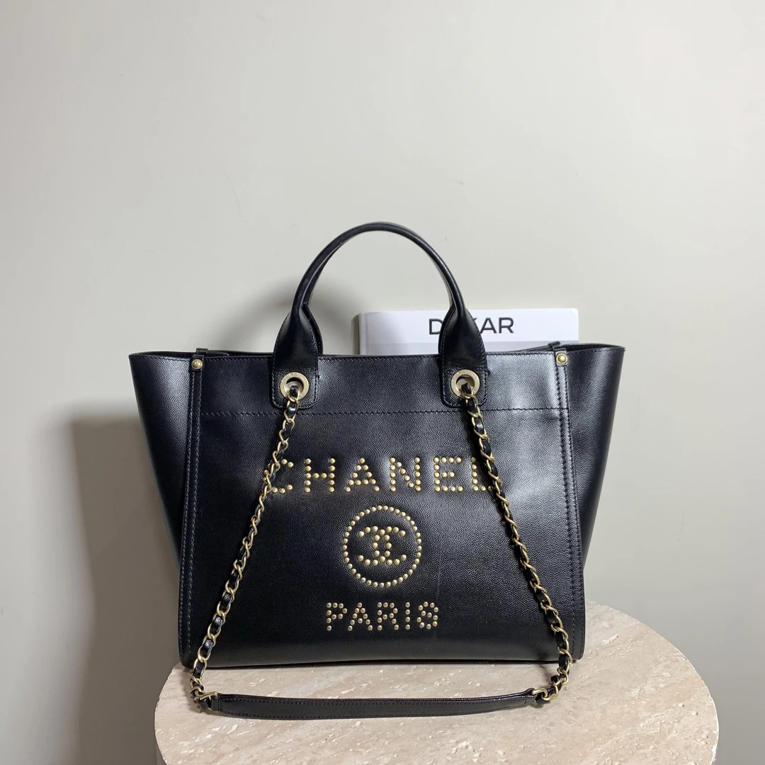 全新未使用 Chanel/香奈儿 壹臻/Chanel黑金哞全皮沙滩42257928