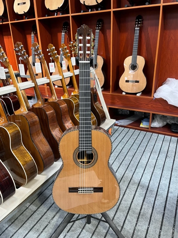 老鬼手工琴 39寸 红松/玫瑰木/全单手工古典吉他