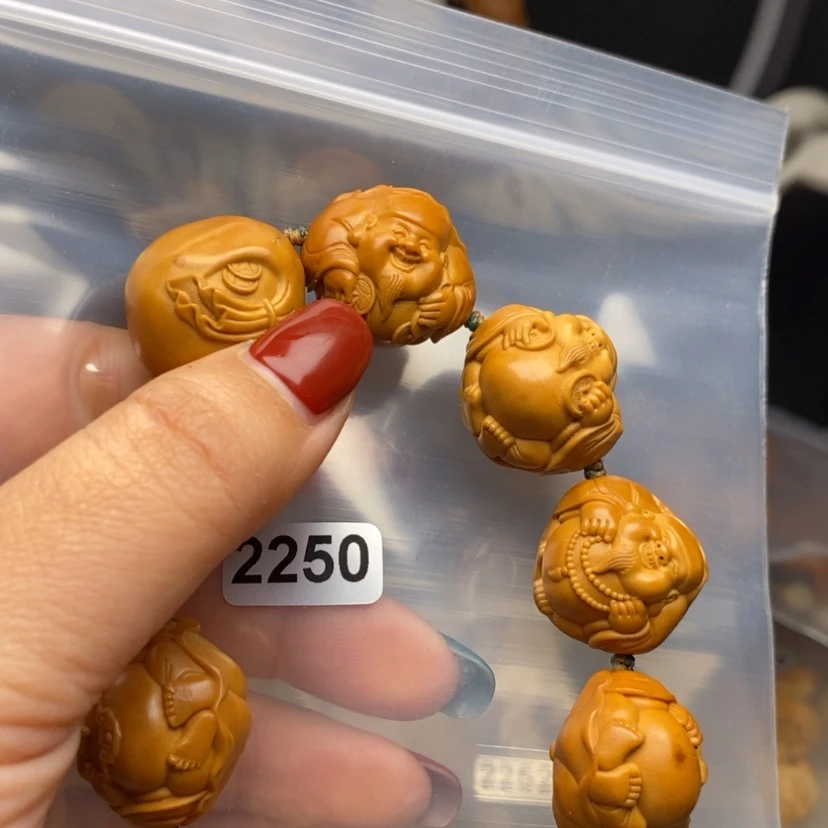 【闪购商品】橄榄核雕?****?2250
