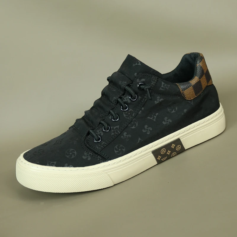 极速发货！2025年春季新款男士潮流休闲百搭板男鞋舒适潮鞋