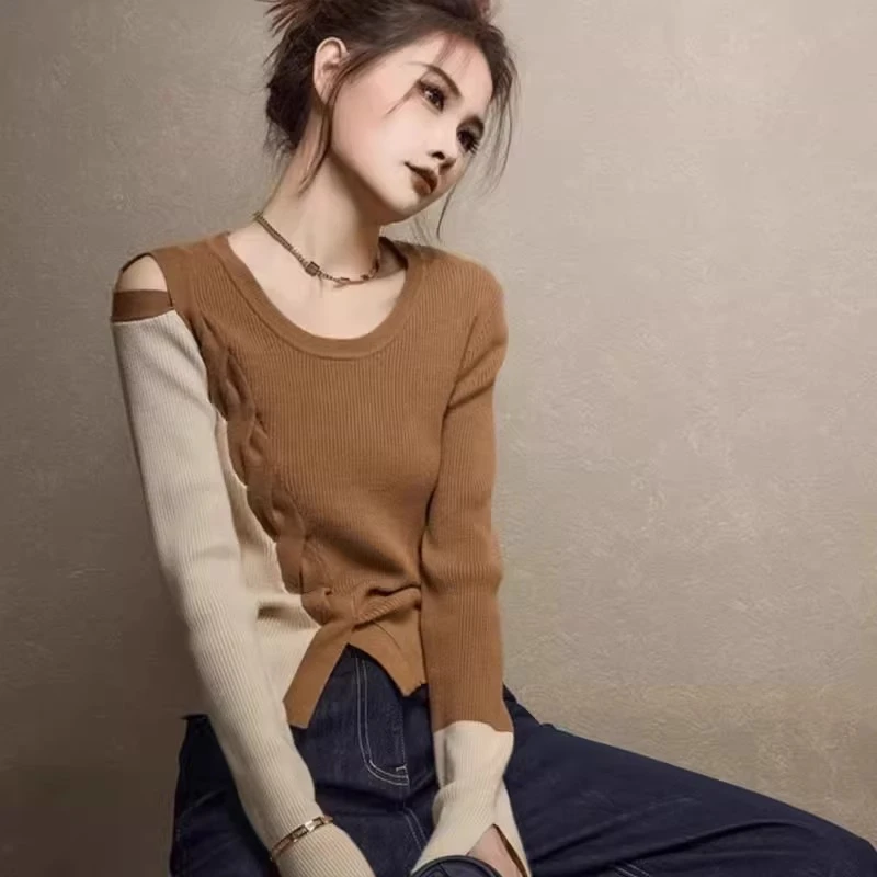 撞色露肩毛衣打底衫女新款春秋外穿内搭气质开叉显瘦针织上衣冬季