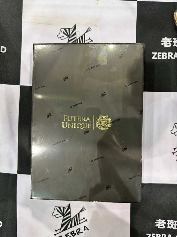 福特拉2023 futera 卡展XL金属框盒