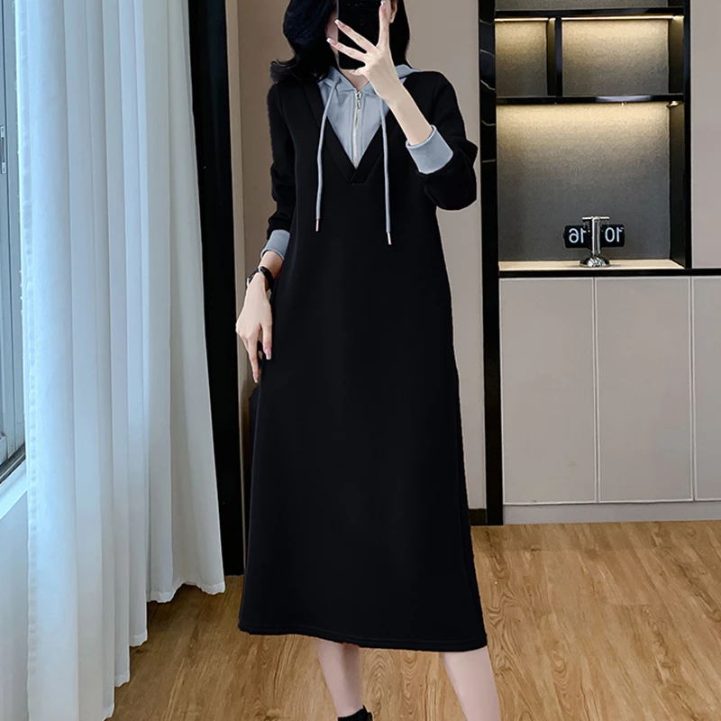 假两件拼接长袖连衣裙女士春秋新款收腰显瘦中长裙休闲连帽卫衣裙