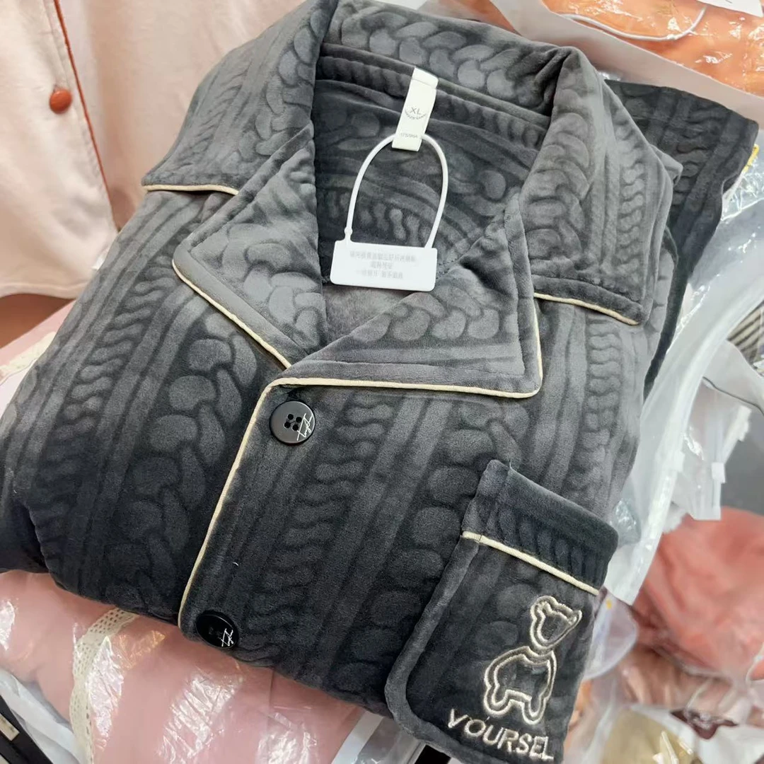 CD235男士海岛绒深灰字母刺绣秋冬加厚长袖长裤