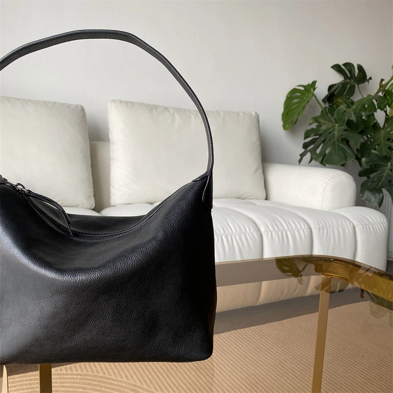 定制款植鞣牛皮真皮头层流浪包腋下单肩hobo女包通勤复古高级感