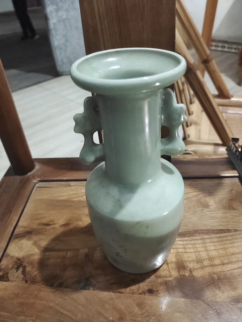 龙泉窑双凤耳瓶一只888