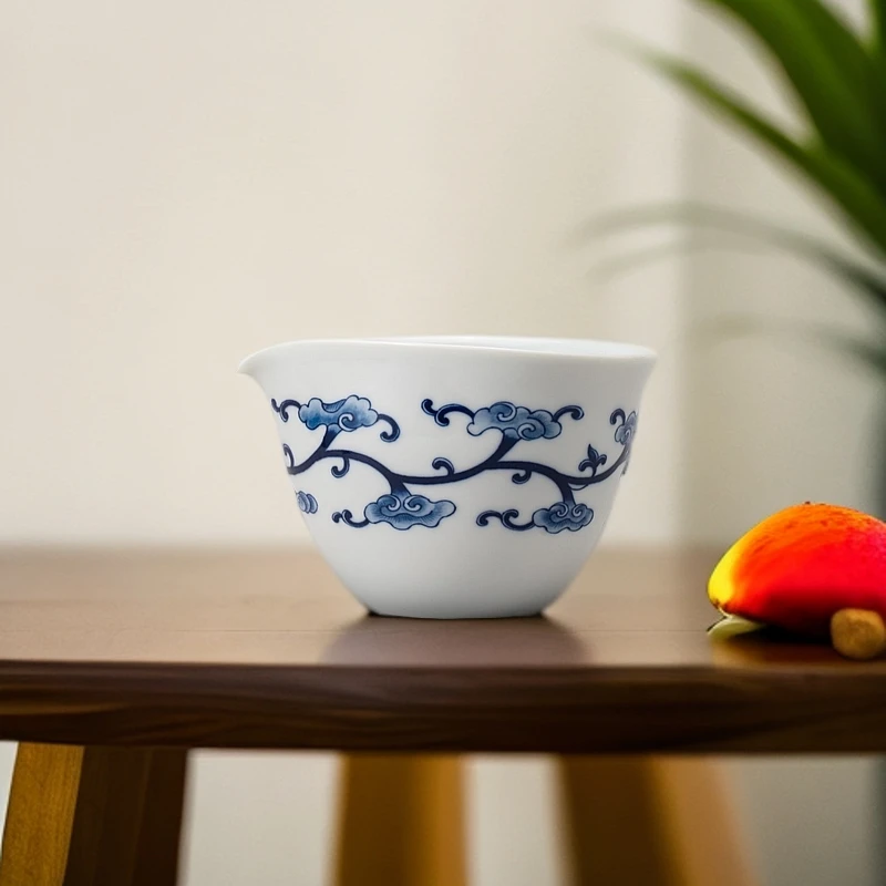 华山拙隐︱灵芝纹公道杯