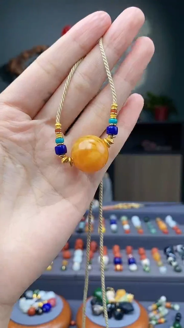 【闪购商品】蜜蜡裸石未镶嵌锁骨链