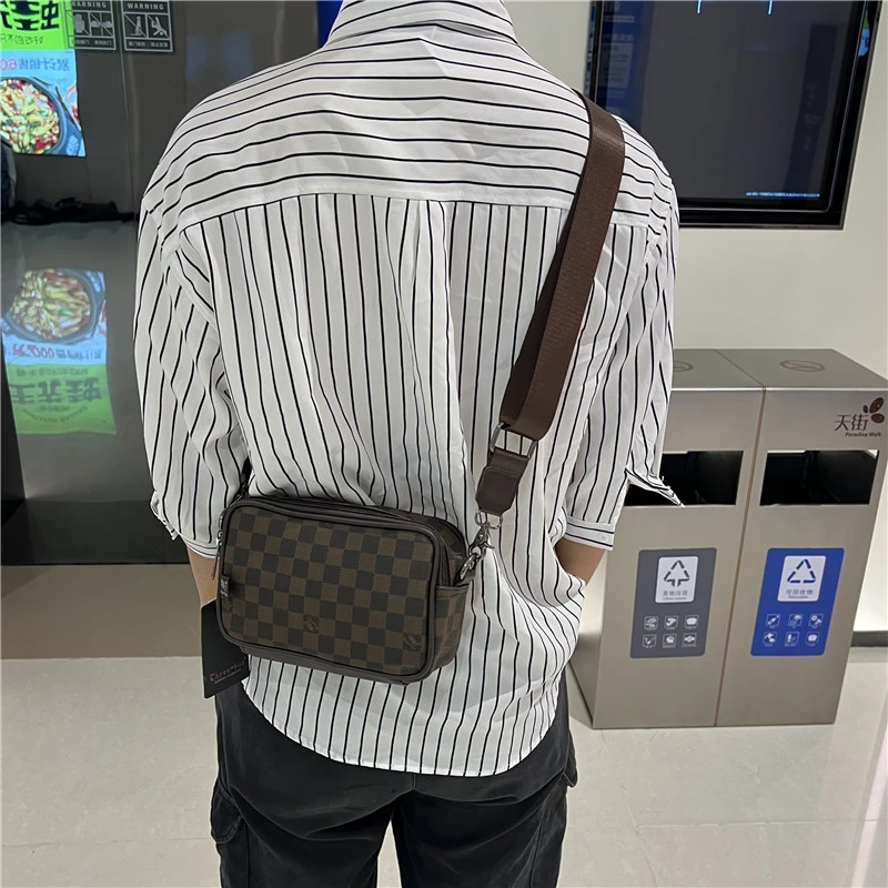 三盒子时尚格纹休闲潮牌男女单肩日韩男士外出随身小包