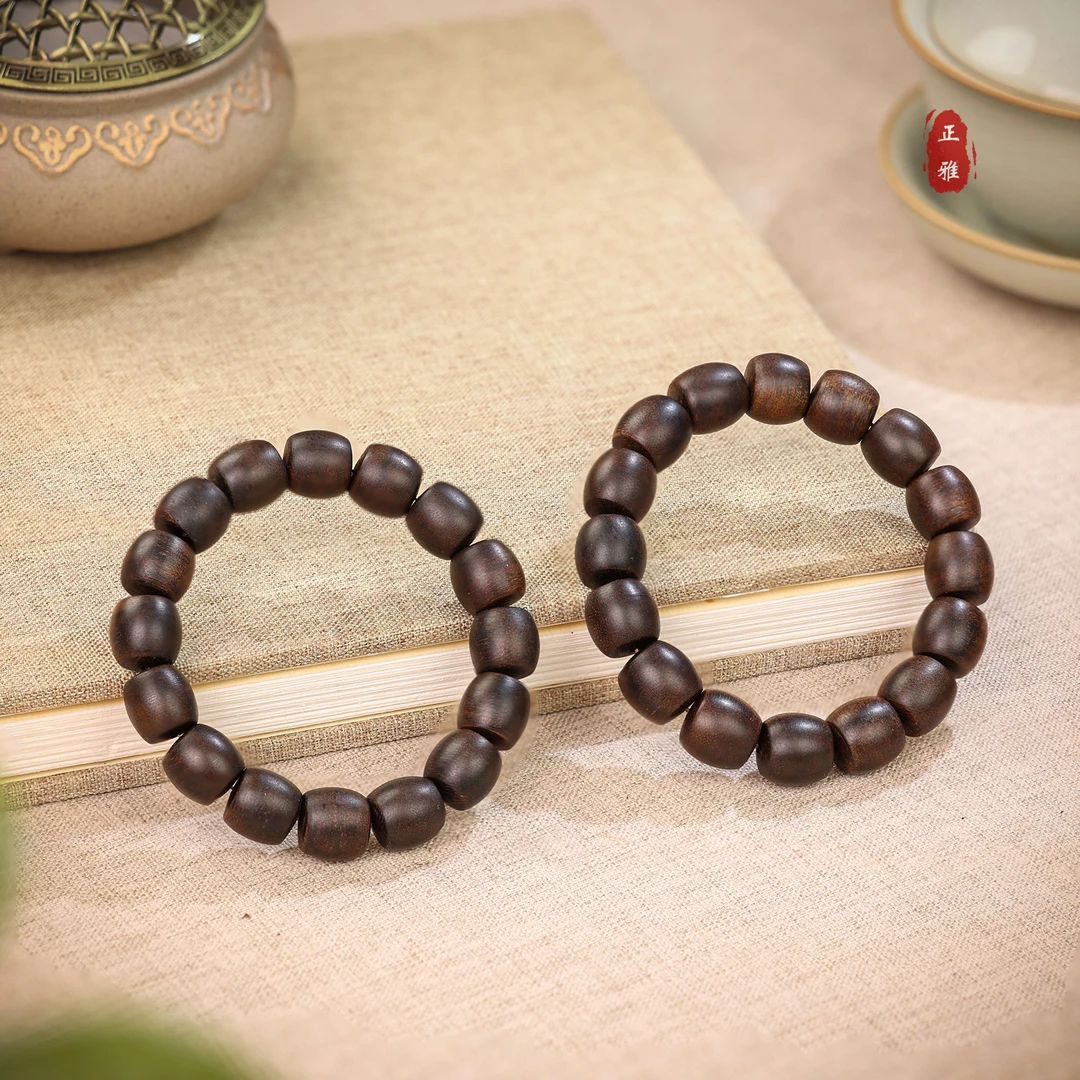 【李哥推荐】柬埔寨沉香手串13+@C74@多样性发一个MD44